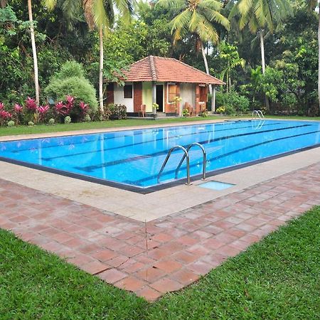 Soba Lanka Holiday Resort Melsiripura Kültér fotó